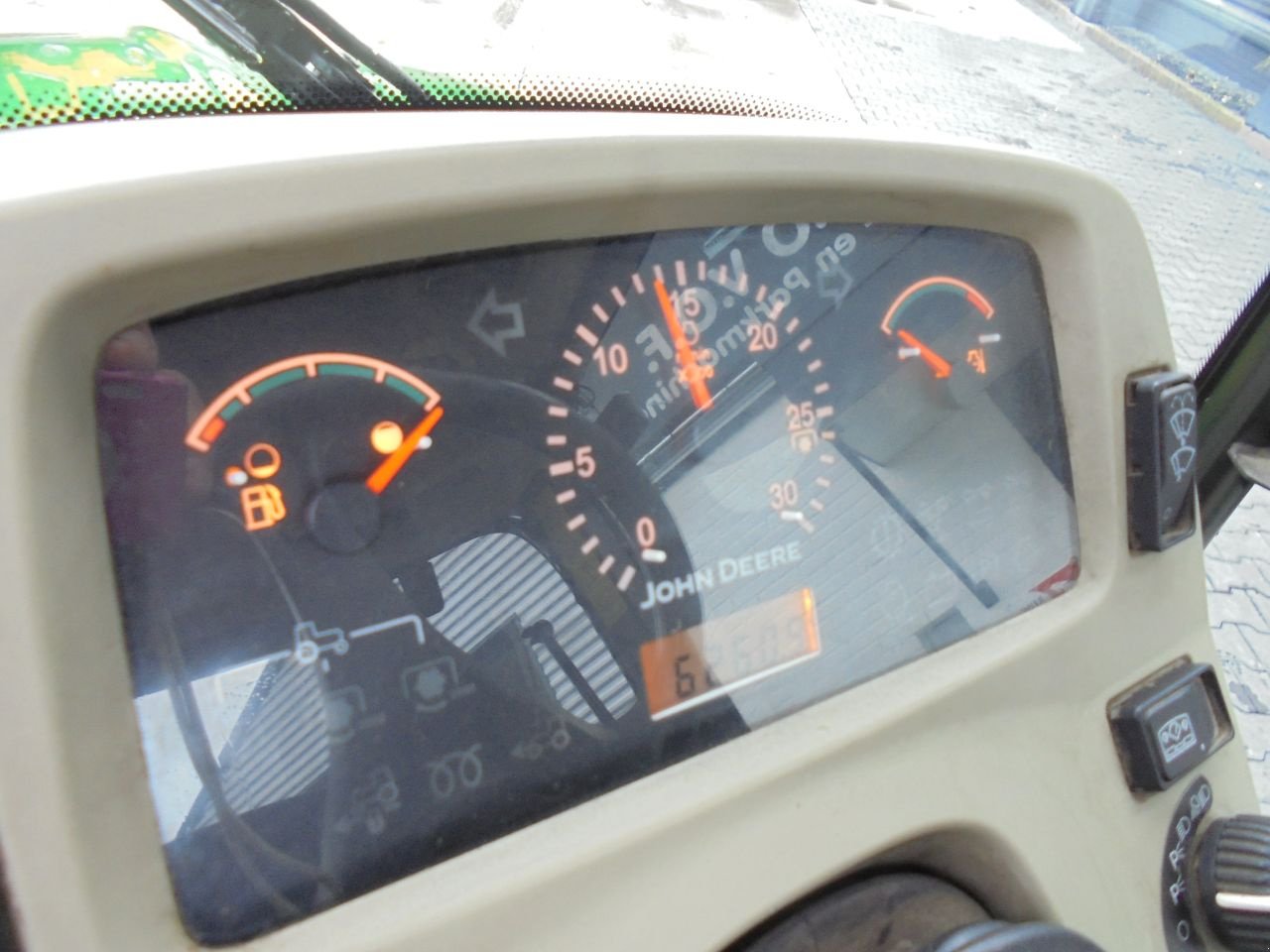 Traktor tip John Deere 3520, Gebrauchtmaschine in Hedel (Poză 5)