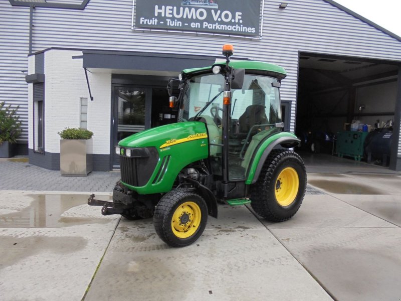 Traktor tip John Deere 3520, Gebrauchtmaschine in Hedel (Poză 1)