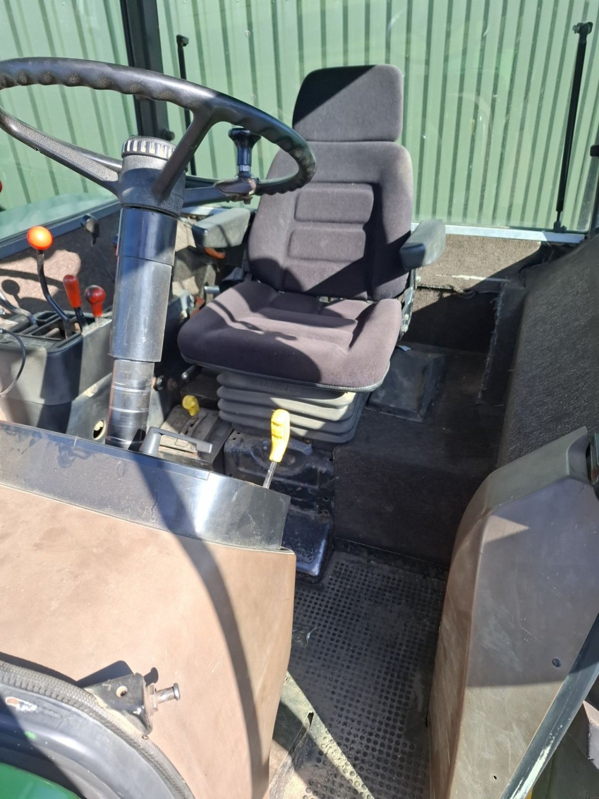 Traktor du type John Deere 3650, Gebrauchtmaschine en Loosbroek (Photo 9)