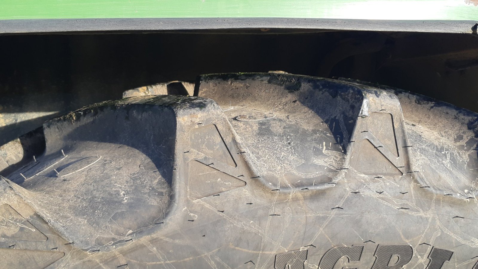 Traktor типа John Deere 3650, Gebrauchtmaschine в Eggolsheim (Фотография 5)