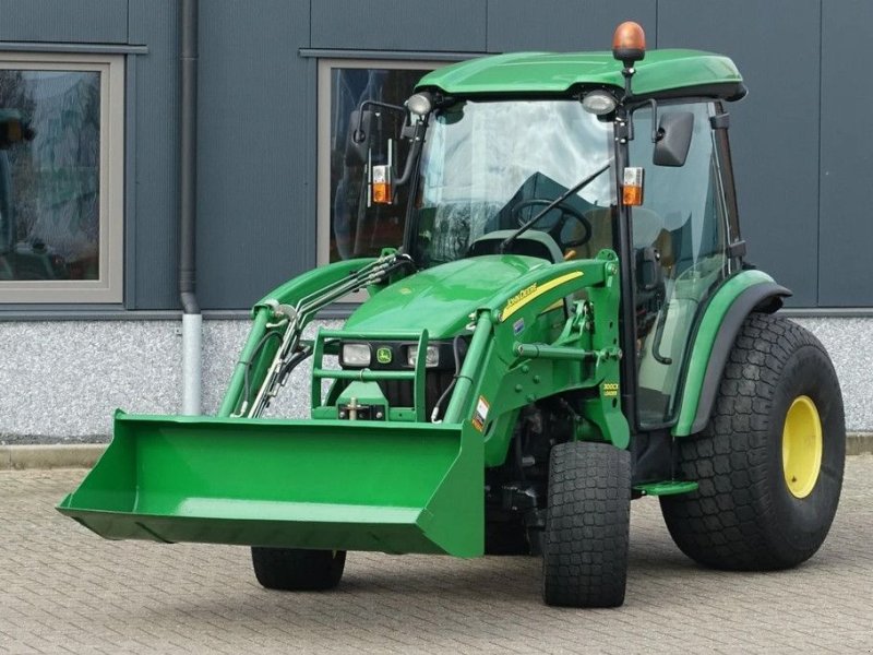 Traktor a típus John Deere 3720 4wd HST / 5955 Draaiuren / Full Options, Gebrauchtmaschine ekkor: Swifterband