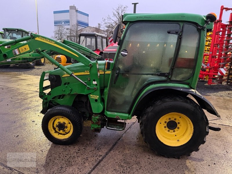 Traktor типа John Deere 3720 mit Frontlader, Gebrauchtmaschine в Prenzlau (Фотография 7)