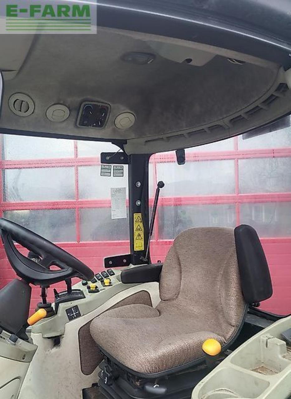 Traktor des Typs John Deere 3720, Gebrauchtmaschine in STEDESAND (Bild 8)