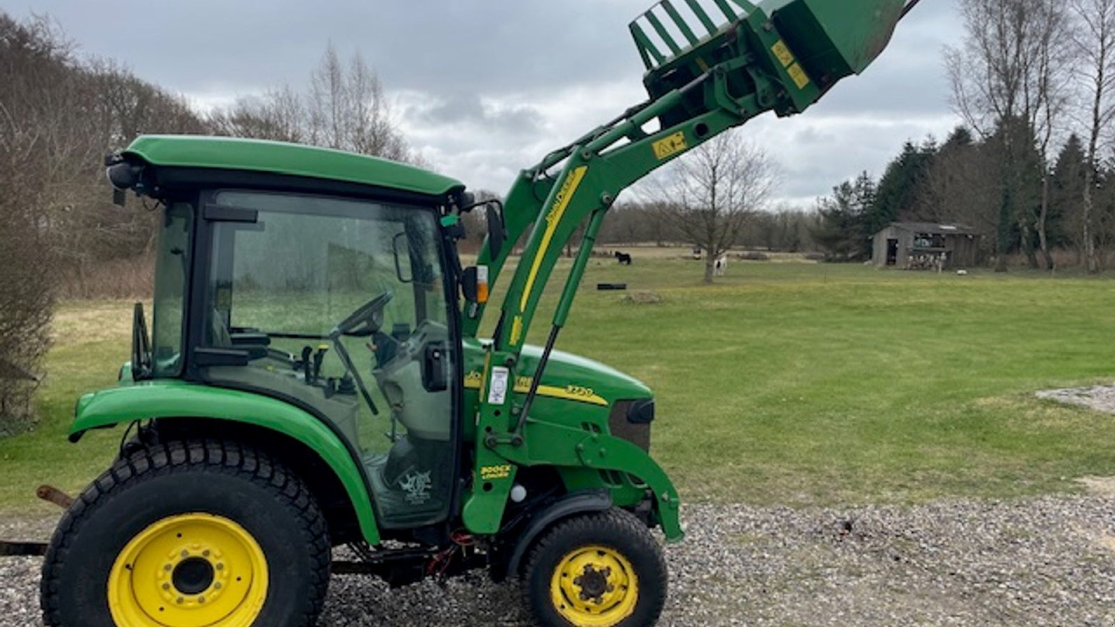 Traktor des Typs John Deere 3720, Gebrauchtmaschine in Randers NØ (Bild 3)
