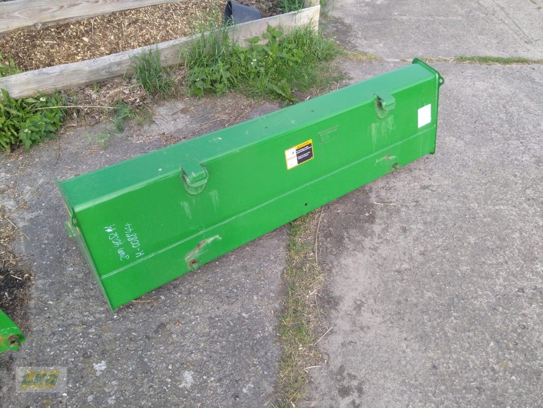 Traktor of the type John Deere 4052M mit Frontlader, Gebrauchtmaschine in Schenkenberg (Picture 20)