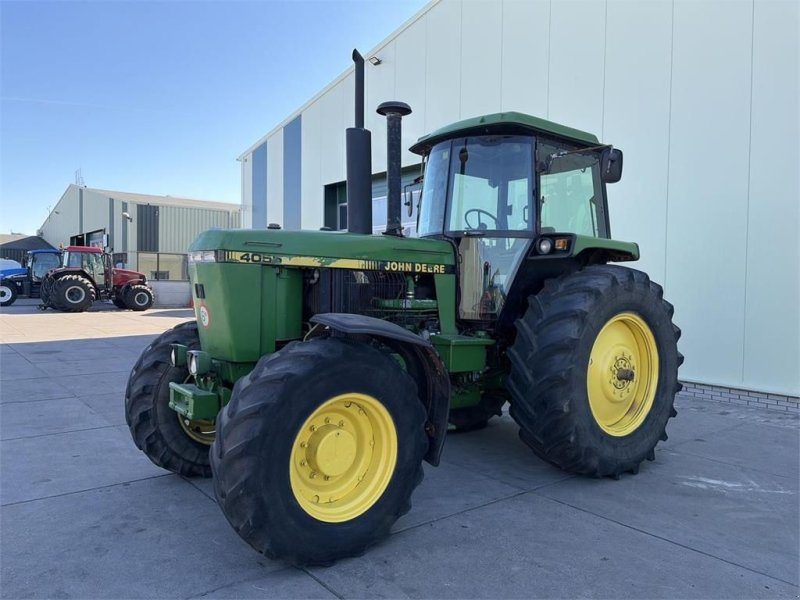 Traktor typu John Deere 4055, Gebrauchtmaschine v Bant
