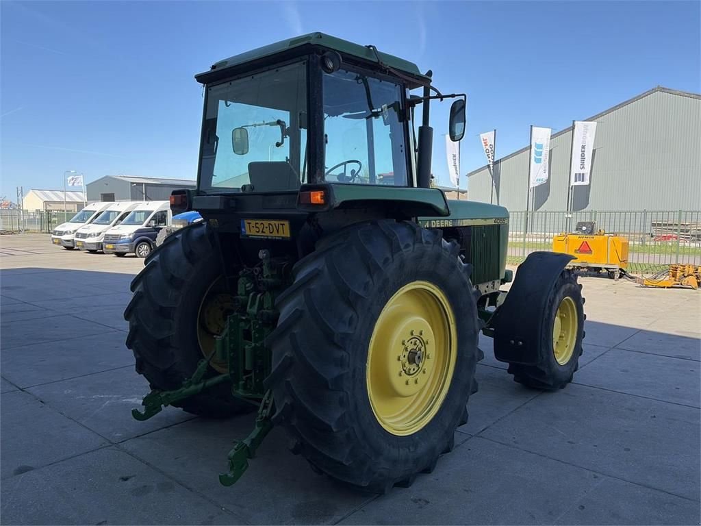 Traktor del tipo John Deere 4055, Gebrauchtmaschine In Bant (Immagine 4)