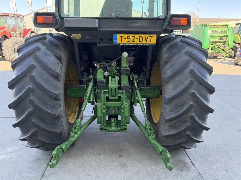 Traktor del tipo John Deere 4055, Gebrauchtmaschine In Bant (Immagine 5)