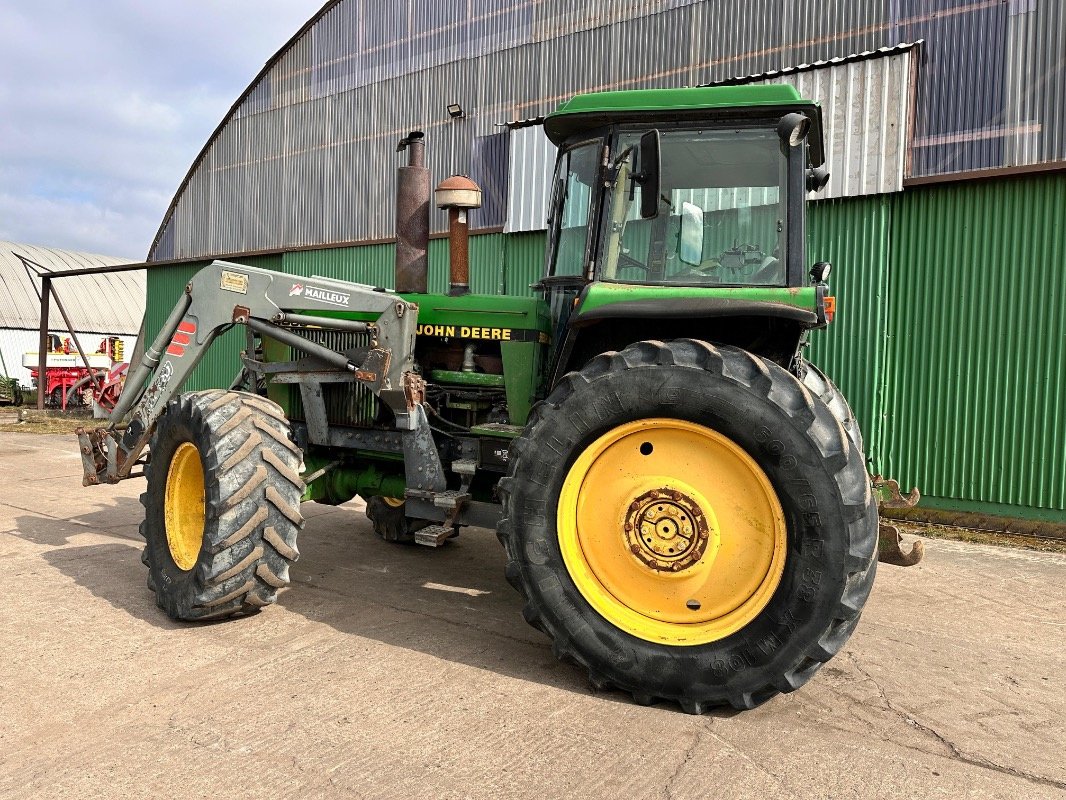Traktor typu John Deere 4055, Gebrauchtmaschine v Liebenwalde (Obrázek 7)