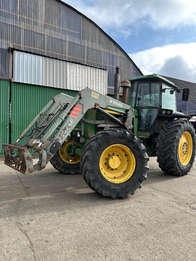 Traktor typu John Deere 4055, Gebrauchtmaschine v Liebenwalde (Obrázek 12)