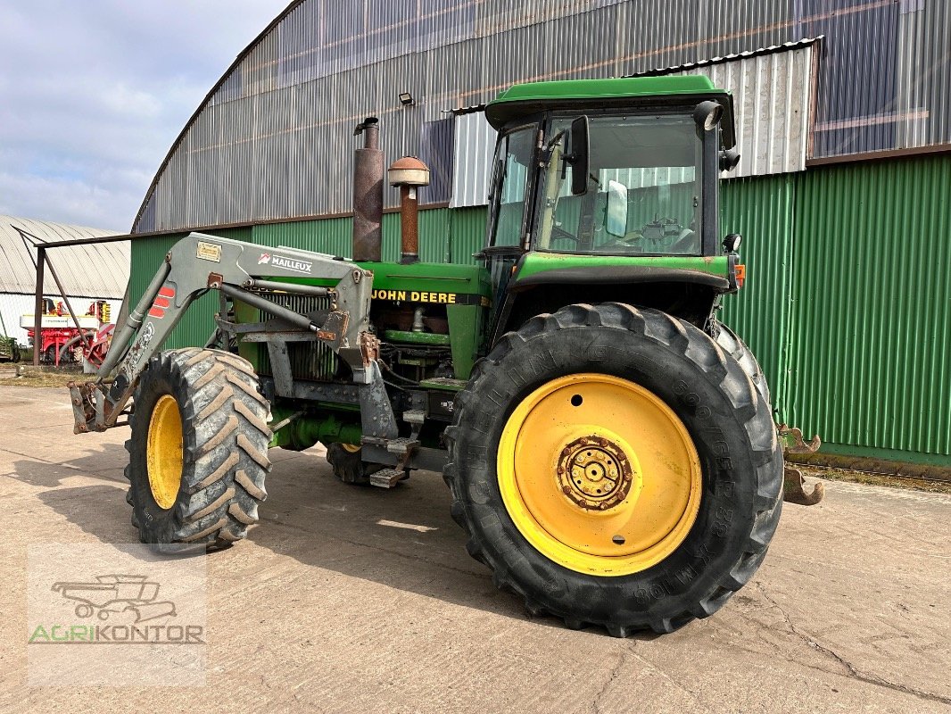 Traktor Türe ait John Deere 4055, Gebrauchtmaschine içinde Liebenwalde (resim 7)