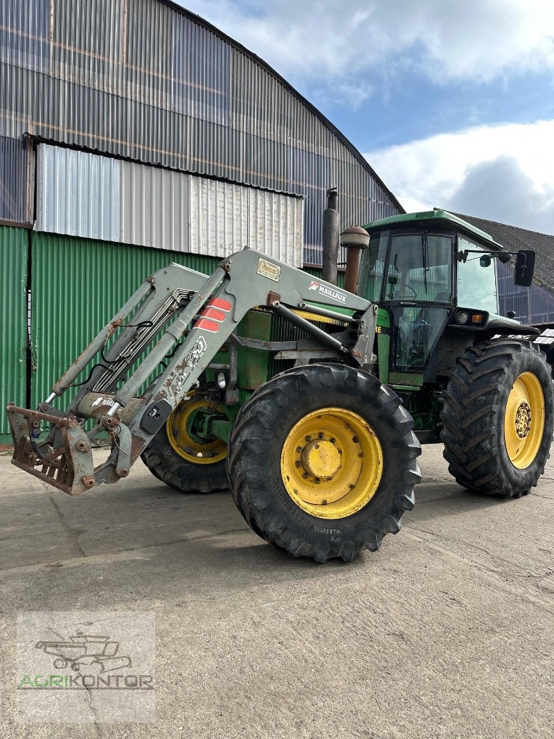 Traktor des Typs John Deere 4055, Gebrauchtmaschine in Liebenwalde (Bild 12)