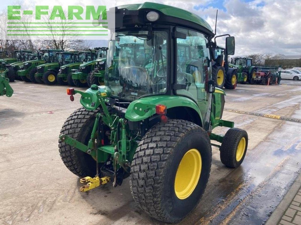 Traktor a típus John Deere 4066r compact tractor, Gebrauchtmaschine ekkor: THAME (Kép 5)