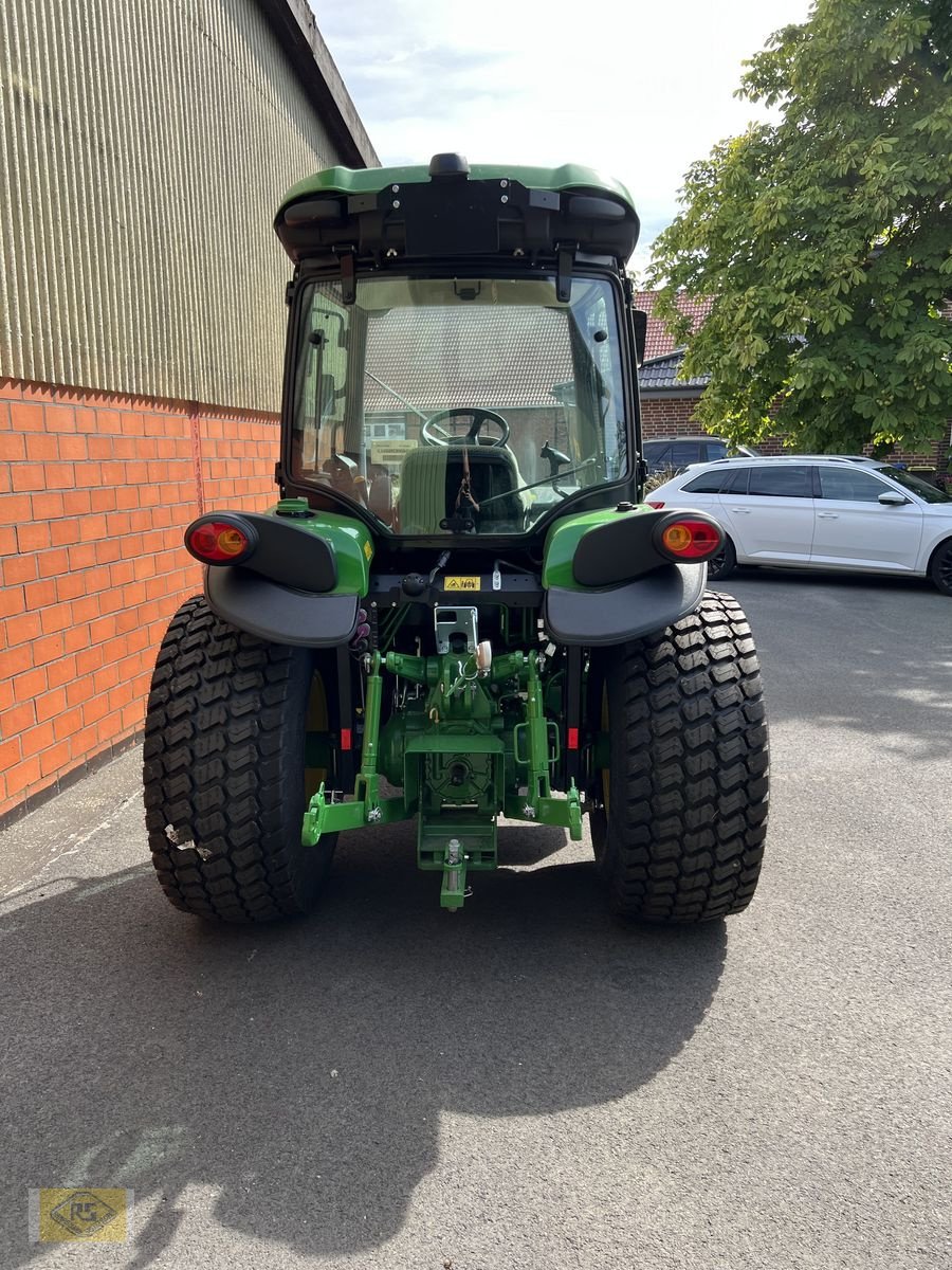 Traktor typu John Deere 4066R, Neumaschine v Beelen (Obrázek 8)