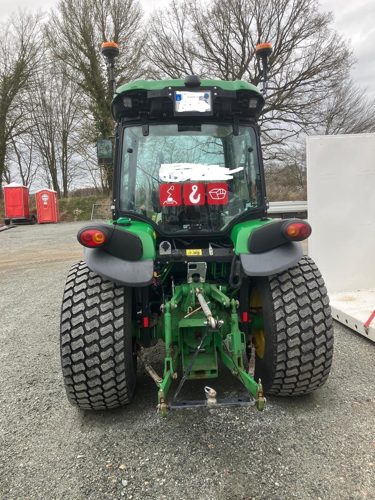 Traktor του τύπου John Deere 4066R, Gebrauchtmaschine σε Eutin (Φωτογραφία 2)
