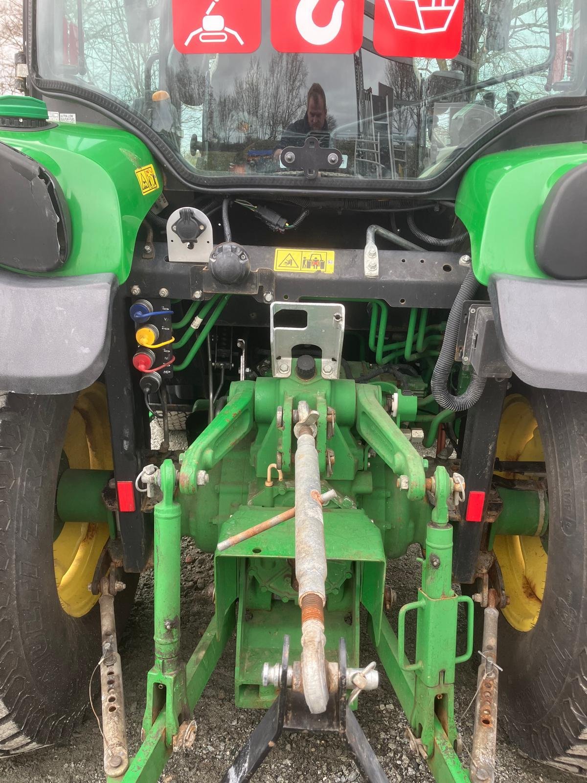 Traktor του τύπου John Deere 4066R, Gebrauchtmaschine σε Eutin (Φωτογραφία 3)