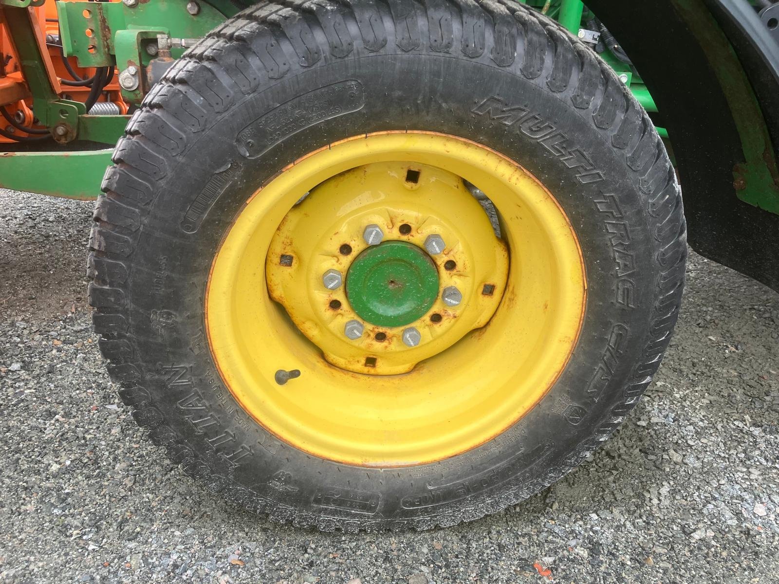 Traktor του τύπου John Deere 4066R, Gebrauchtmaschine σε Eutin (Φωτογραφία 5)