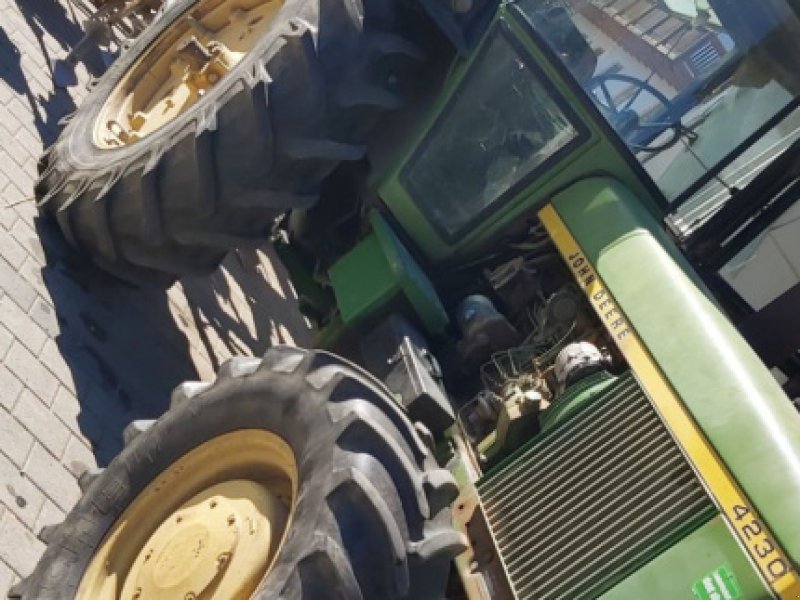 John Deere 4230 Folosit Nou Cumpărare Utialjeagricole