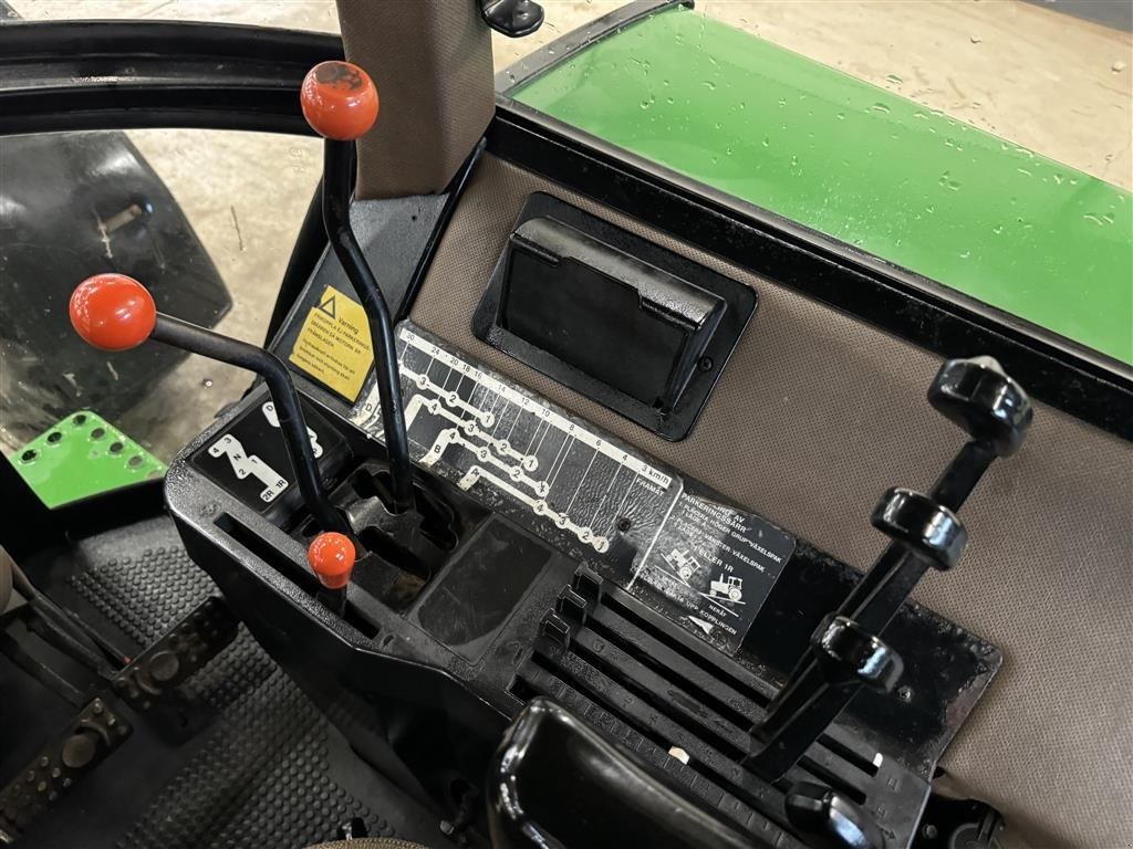 Traktor от тип John Deere 4350, Gebrauchtmaschine в Haderup (Снимка 24)