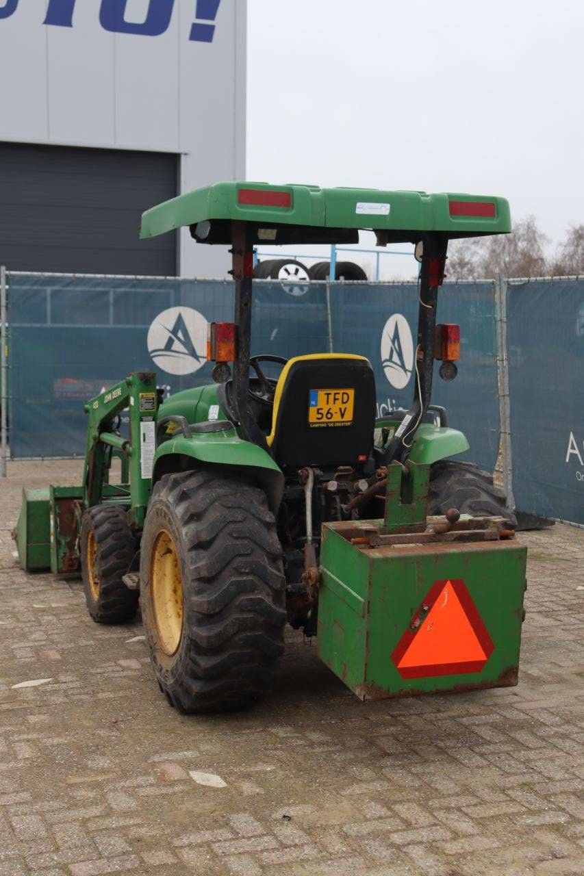 Traktor от тип John Deere 4410, Gebrauchtmaschine в Antwerpen (Снимка 4)