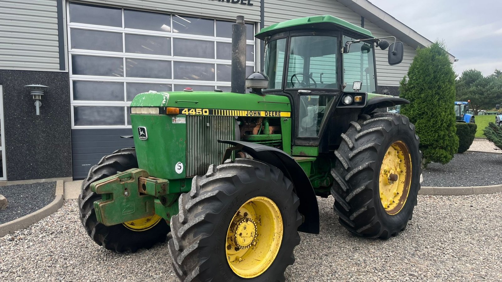 Traktor typu John Deere 4450 med 7,6L motor, Gebrauchtmaschine v Lintrup (Obrázek 2)
