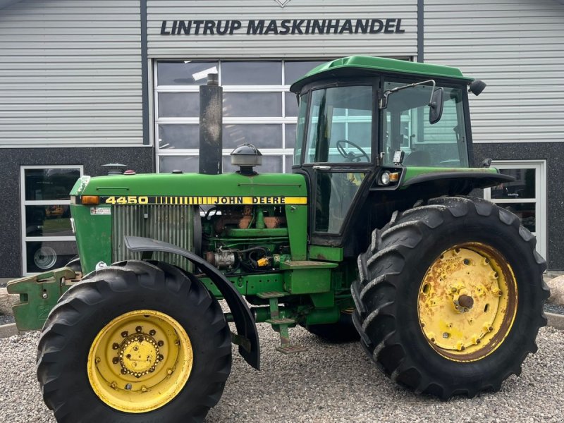 Traktor van het type John Deere 4450 med 7,6L motor, Gebrauchtmaschine in Lintrup (Foto 1)