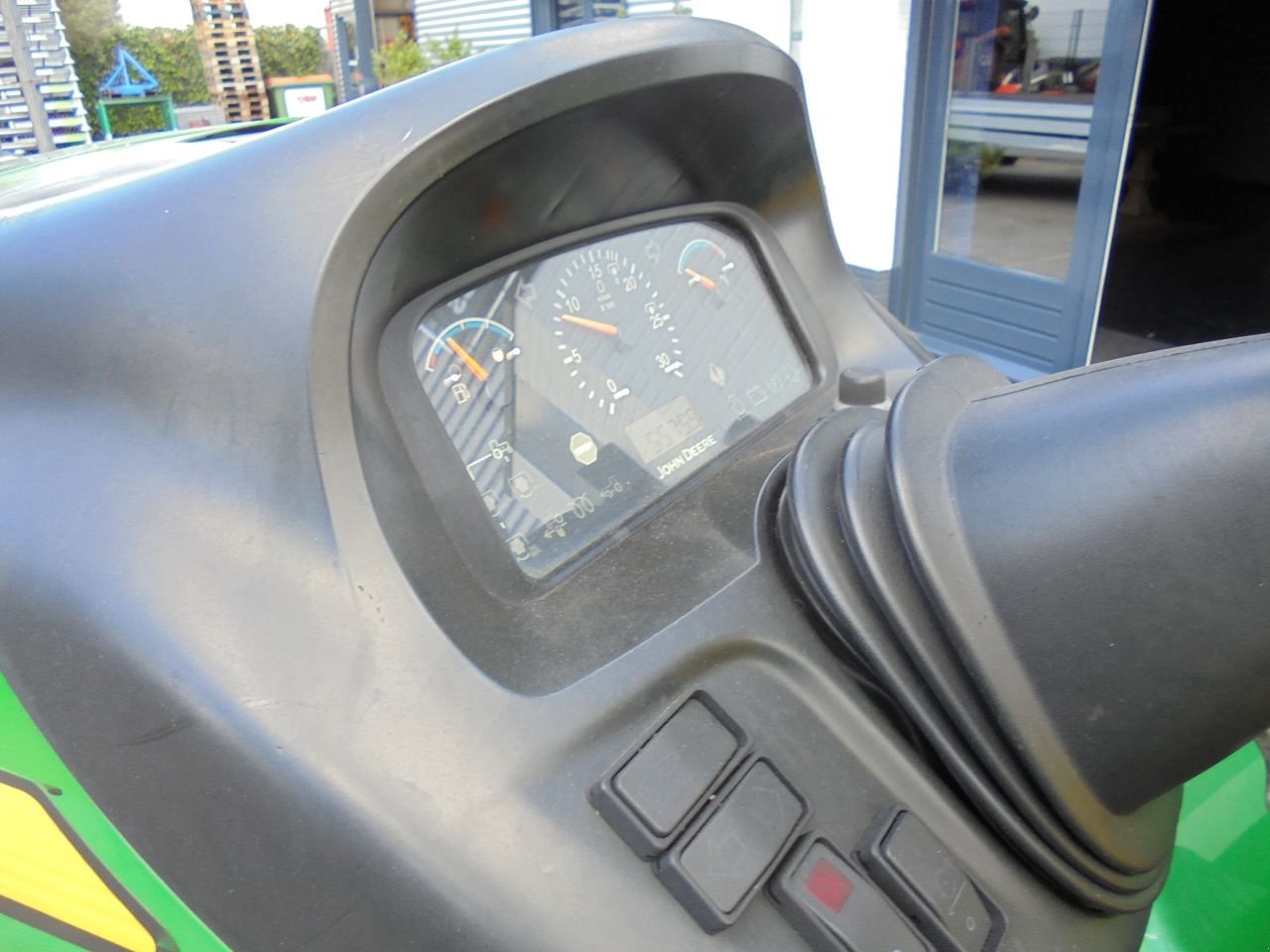 Traktor of the type John Deere 4520, Gebrauchtmaschine in Hedel (Picture 3)