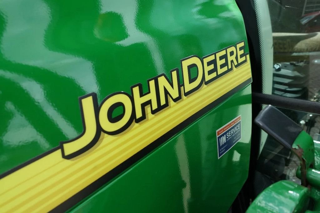 Traktor des Typs John Deere 4720 4wd HST / 03850 Draaiuren / Full Options, Gebrauchtmaschine in Swifterband (Bild 8)