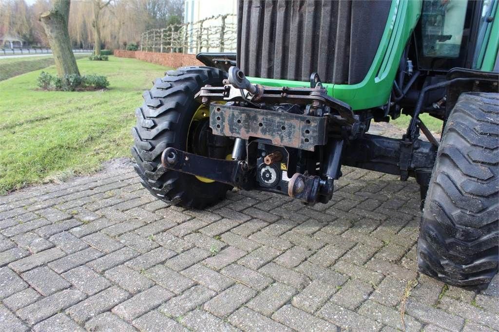 Traktor des Typs John Deere 4720, Gebrauchtmaschine in Bant (Bild 3)