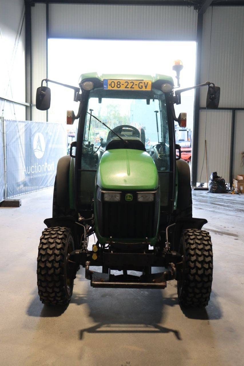 Traktor типа John Deere 4720, Gebrauchtmaschine в Antwerpen (Фотография 9)