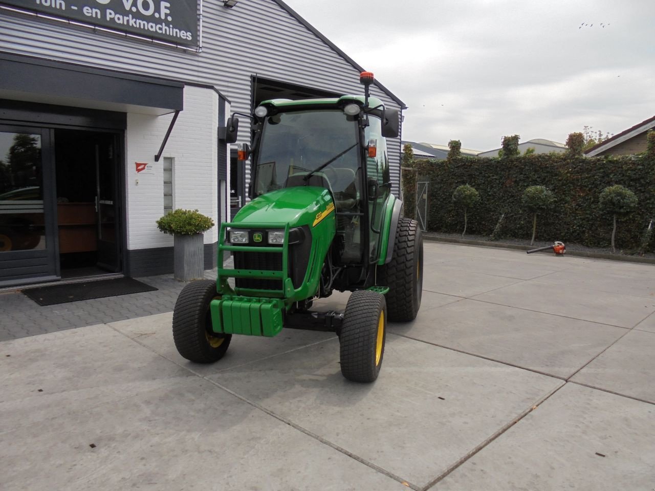 Traktor от тип John Deere 4720, Gebrauchtmaschine в Hedel (Снимка 10)