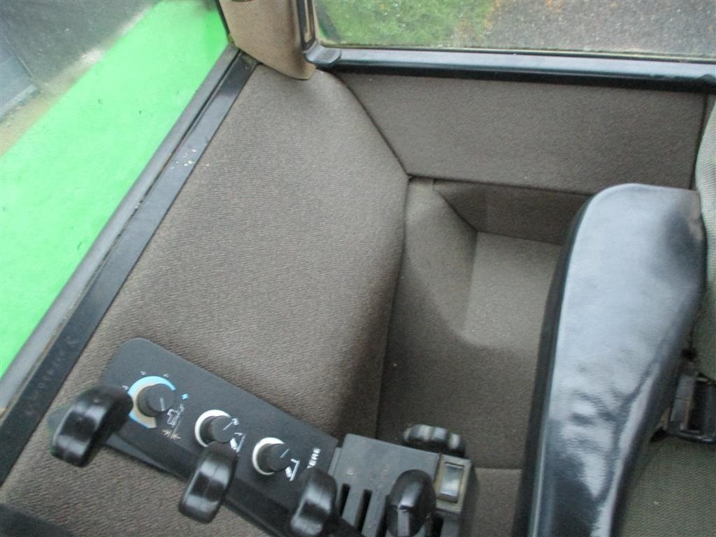 Traktor типа John Deere 4755 En rigtig kraftkarl med den store 7,6L motor, Gebrauchtmaschine в Lintrup (Фотография 12)