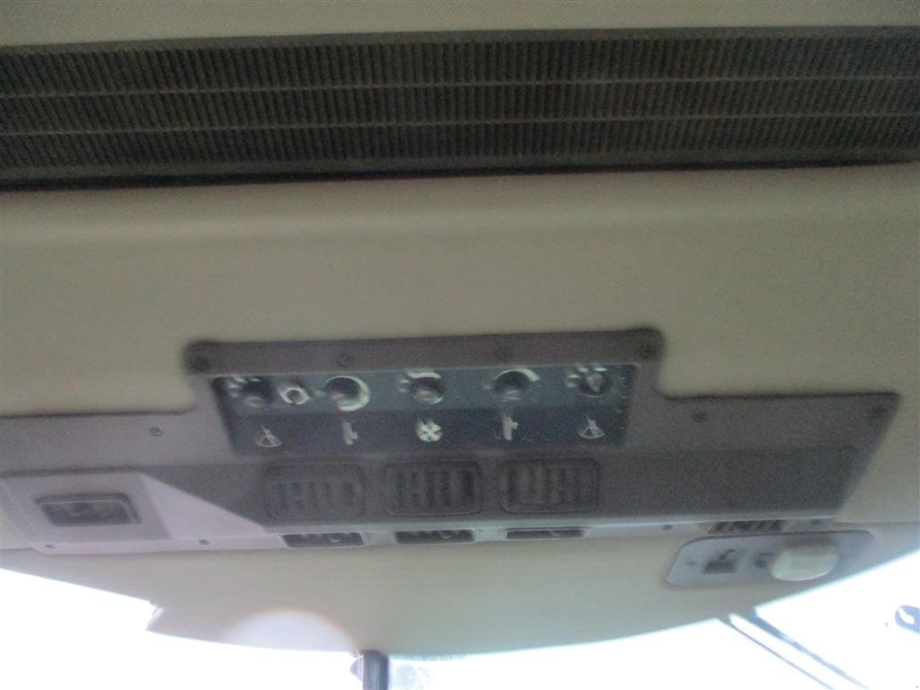 Traktor типа John Deere 4755 En rigtig kraftkarl med den store 7,6L motor, Gebrauchtmaschine в Lintrup (Фотография 13)