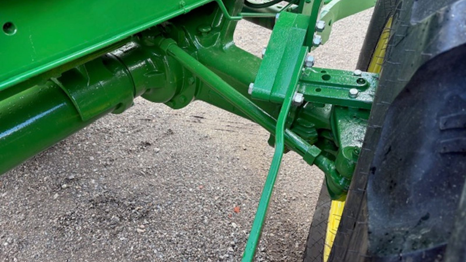 Traktor des Typs John Deere 4755 MED FRONTLIFT, LUFTANLÆG, NYE DÆK FOR, Gebrauchtmaschine in Dronninglund (Bild 11)