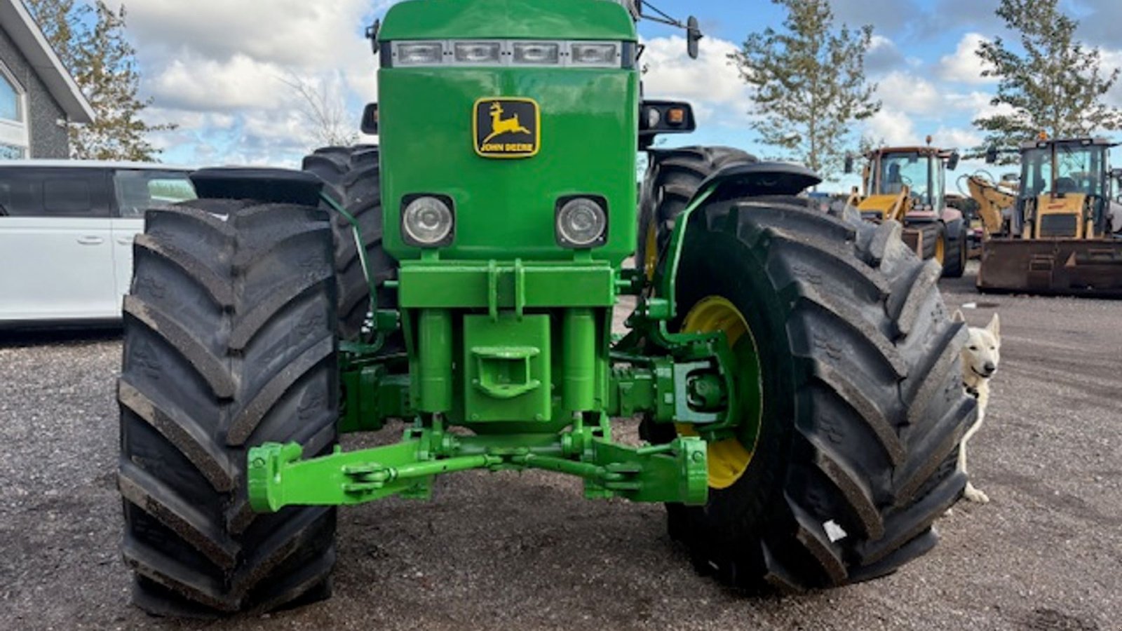 Traktor des Typs John Deere 4755 MED FRONTLIFT, LUFTANLÆG, NYE DÆK FOR, Gebrauchtmaschine in Dronninglund (Bild 7)