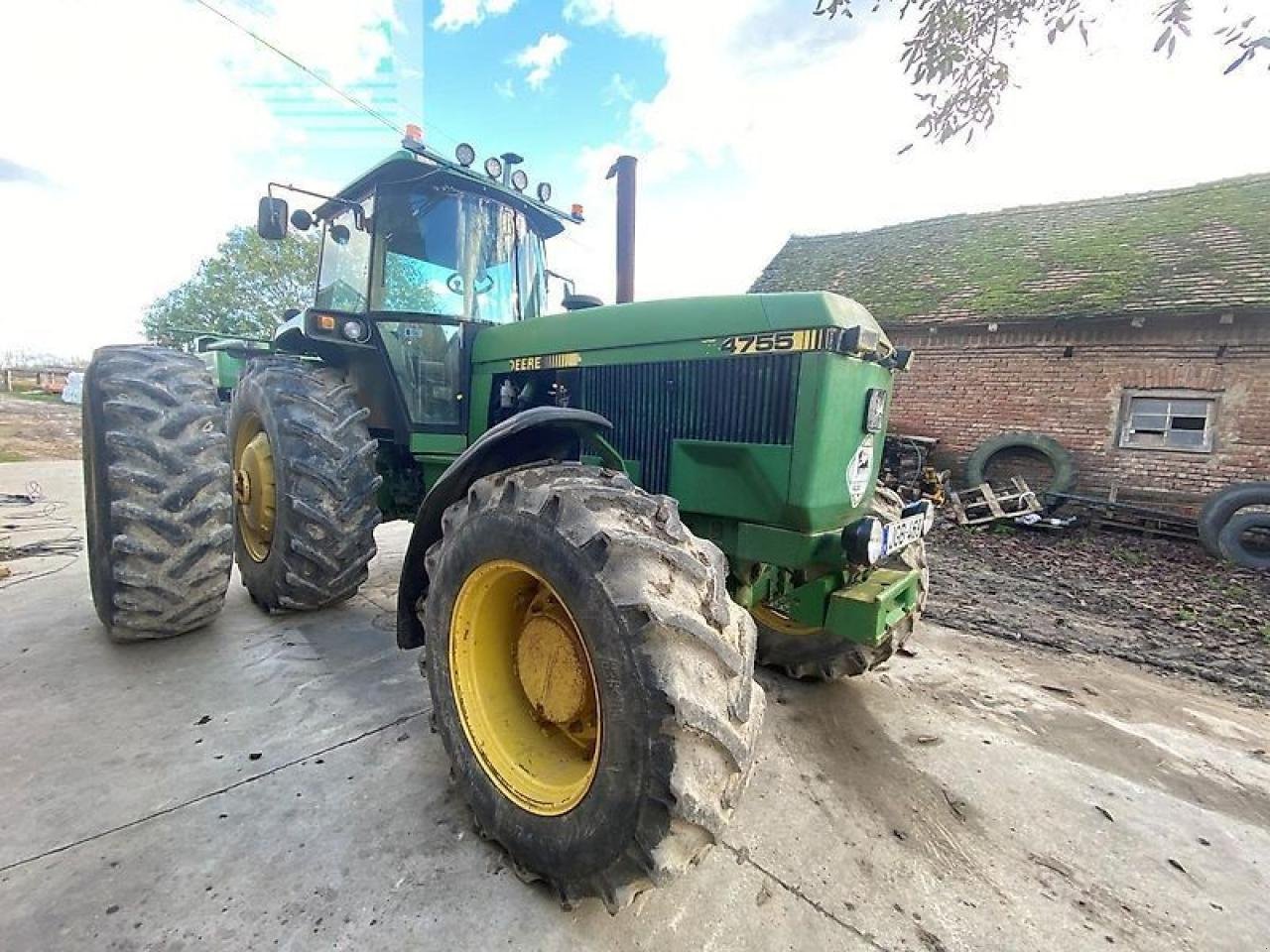 Traktor des Typs John Deere 4755, Gebrauchtmaschine in SZEGED (Bild 3)