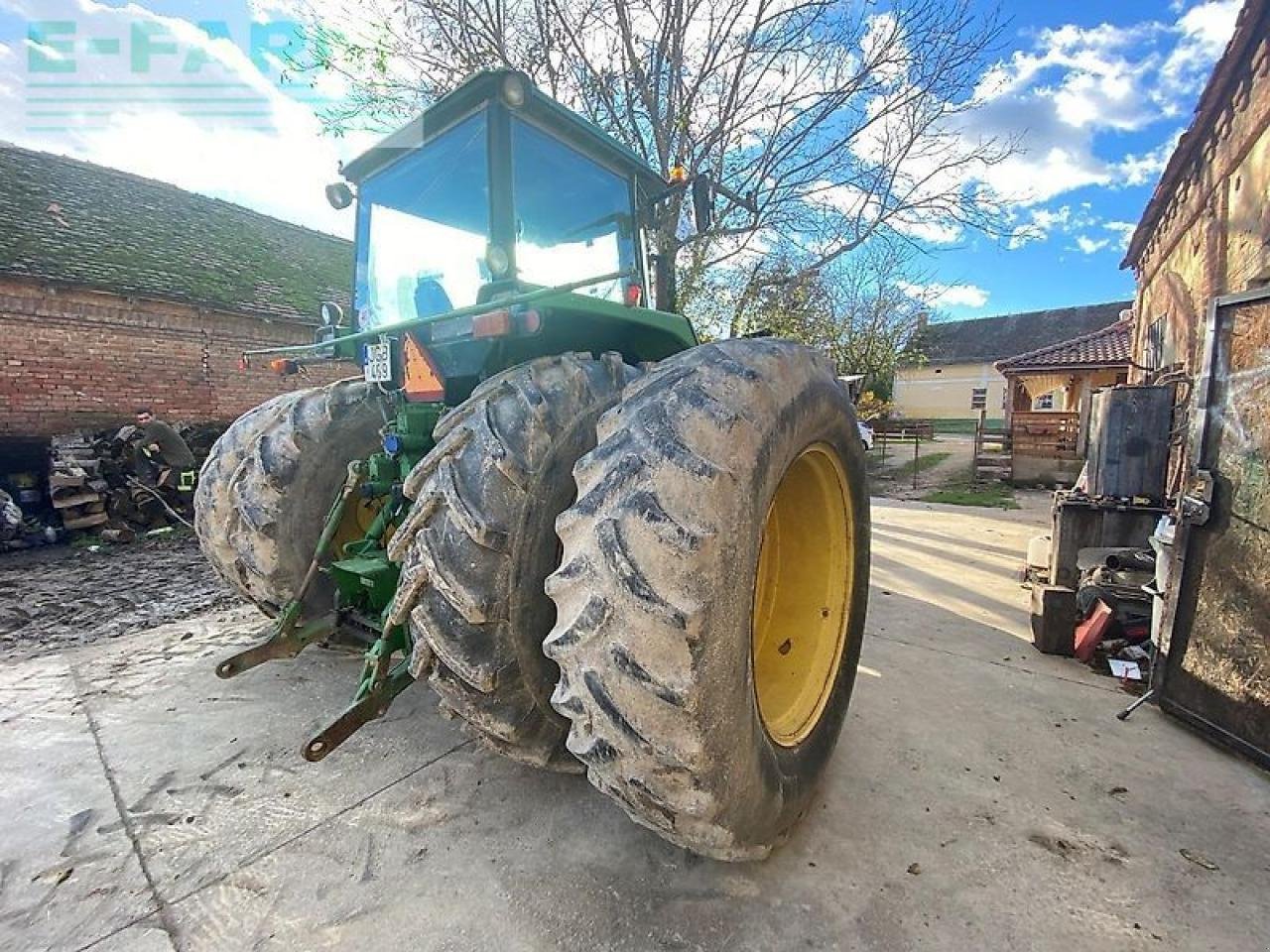 Traktor des Typs John Deere 4755, Gebrauchtmaschine in SZEGED (Bild 4)