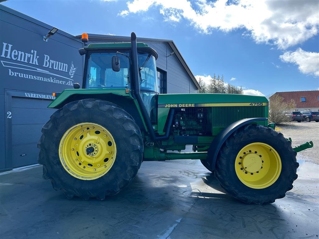 Traktor типа John Deere 4755, Gebrauchtmaschine в Brønderslev (Фотография 23)