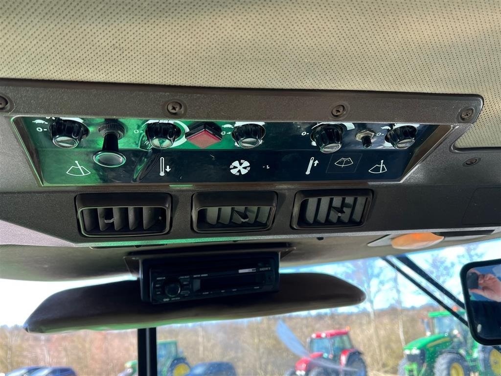 Traktor типа John Deere 4755, Gebrauchtmaschine в Brønderslev (Фотография 18)