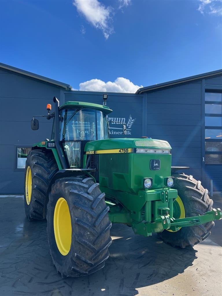 Traktor типа John Deere 4755, Gebrauchtmaschine в Brønderslev (Фотография 3)
