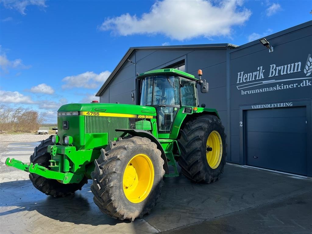Traktor типа John Deere 4755, Gebrauchtmaschine в Brønderslev (Фотография 19)