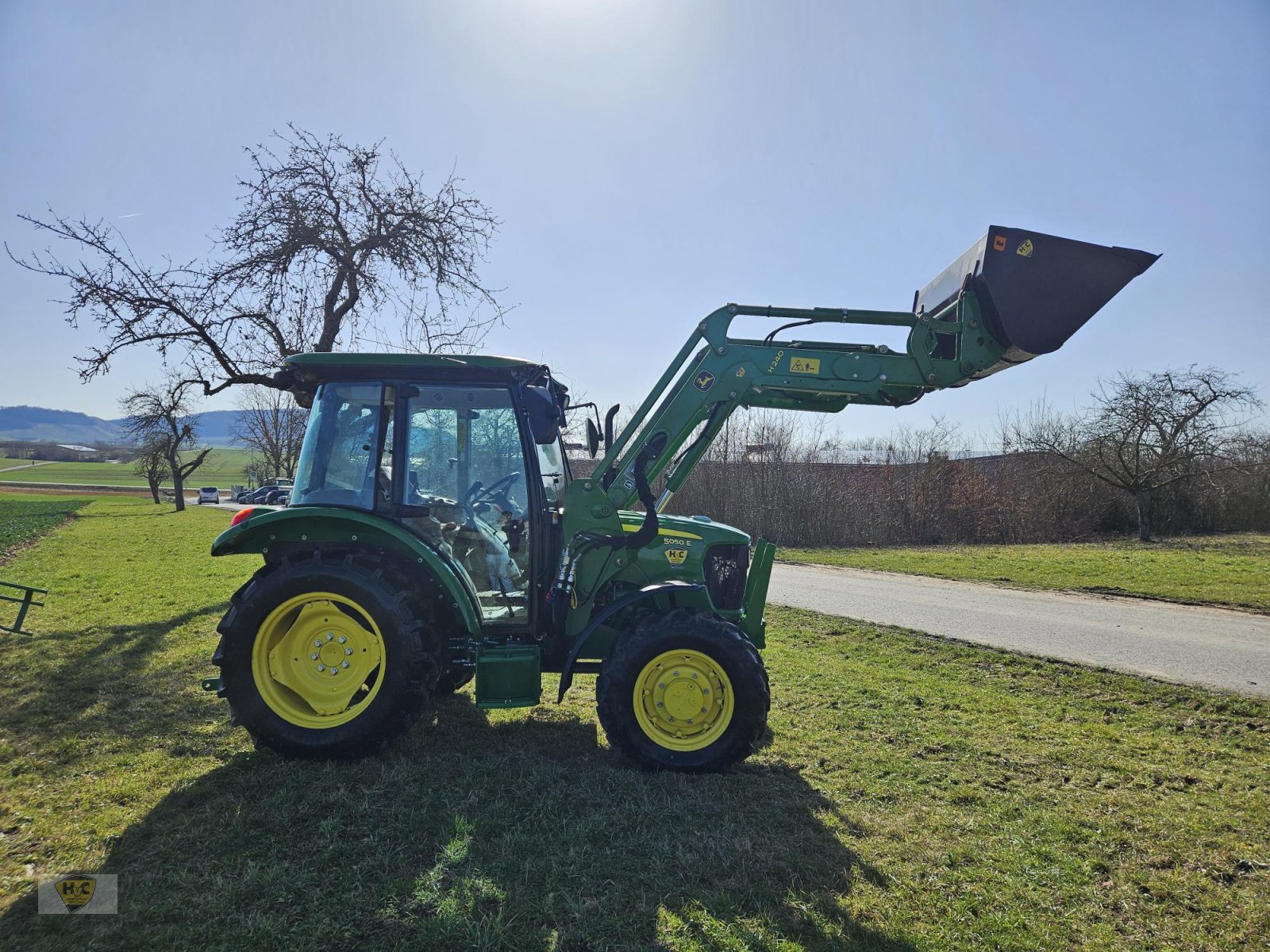 Traktor typu John Deere 5050 E Frontlader, Gebrauchtmaschine v Willanzheim (Obrázek 2)
