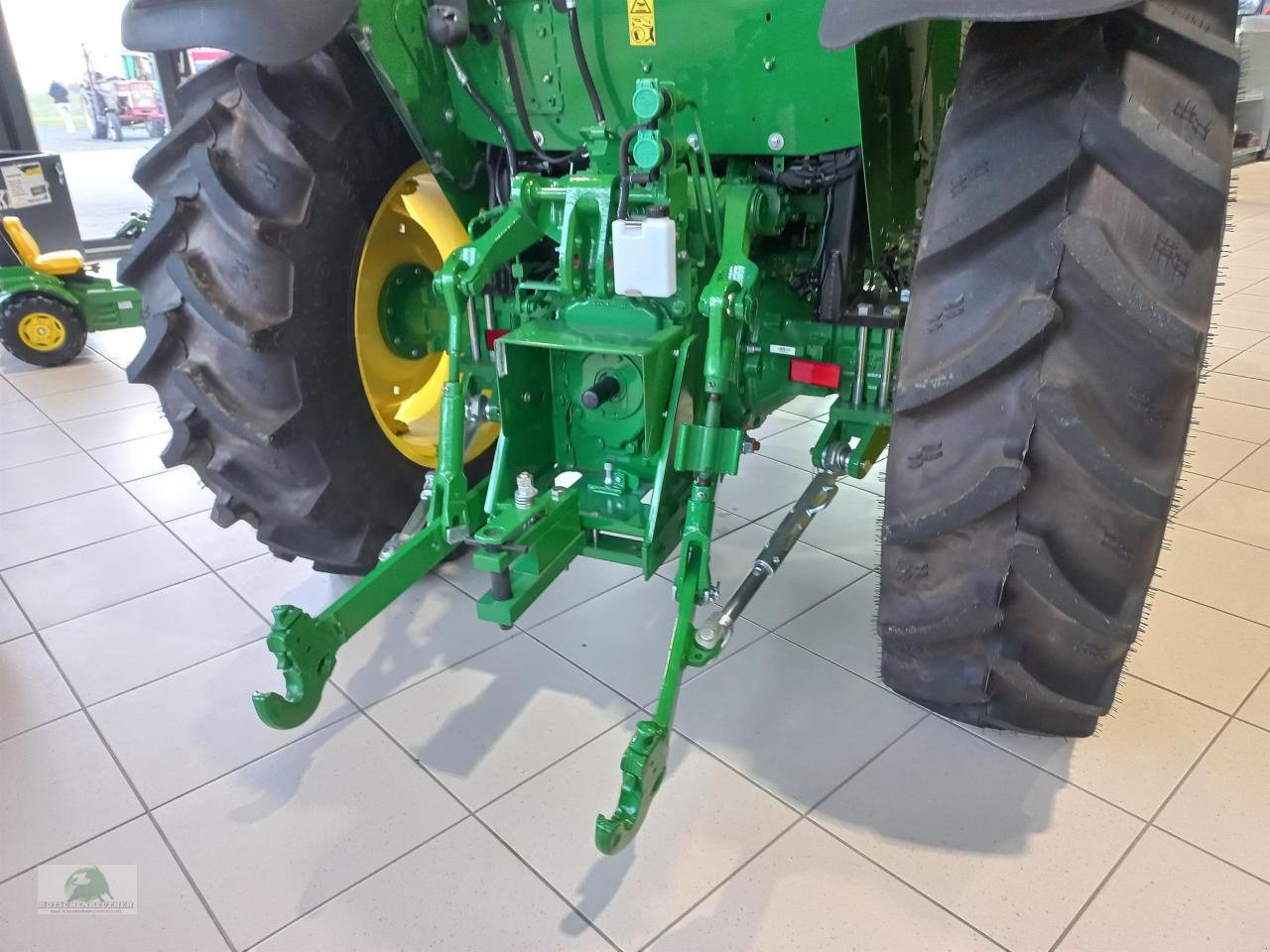 Traktor typu John Deere 5050E, Neumaschine v Hofheim (Obrázek 11)