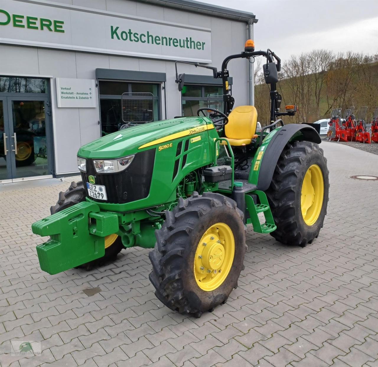 Traktor typu John Deere 5050E, Neumaschine v Teichröda (Obrázek 1)