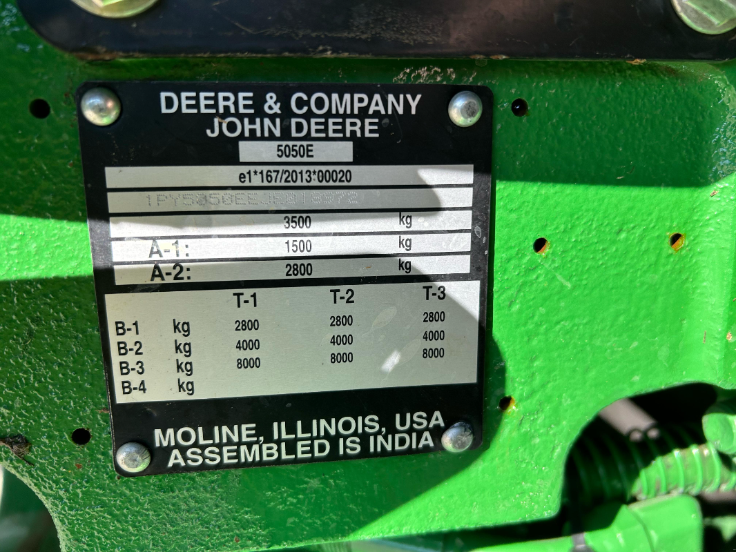 Traktor des Typs John Deere 5050E, Gebrauchtmaschine in Neuenkirchen / Bramsche (Bild 13)