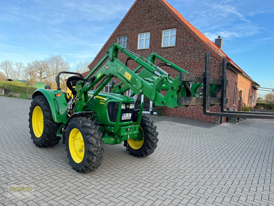 Traktor des Typs John Deere 5050E, Gebrauchtmaschine in Greven (Bild 4)