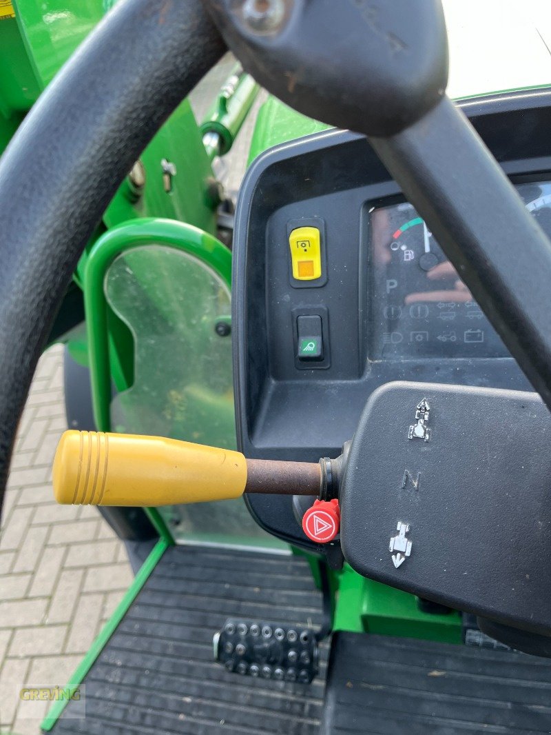 Traktor des Typs John Deere 5050E, Gebrauchtmaschine in Greven (Bild 18)