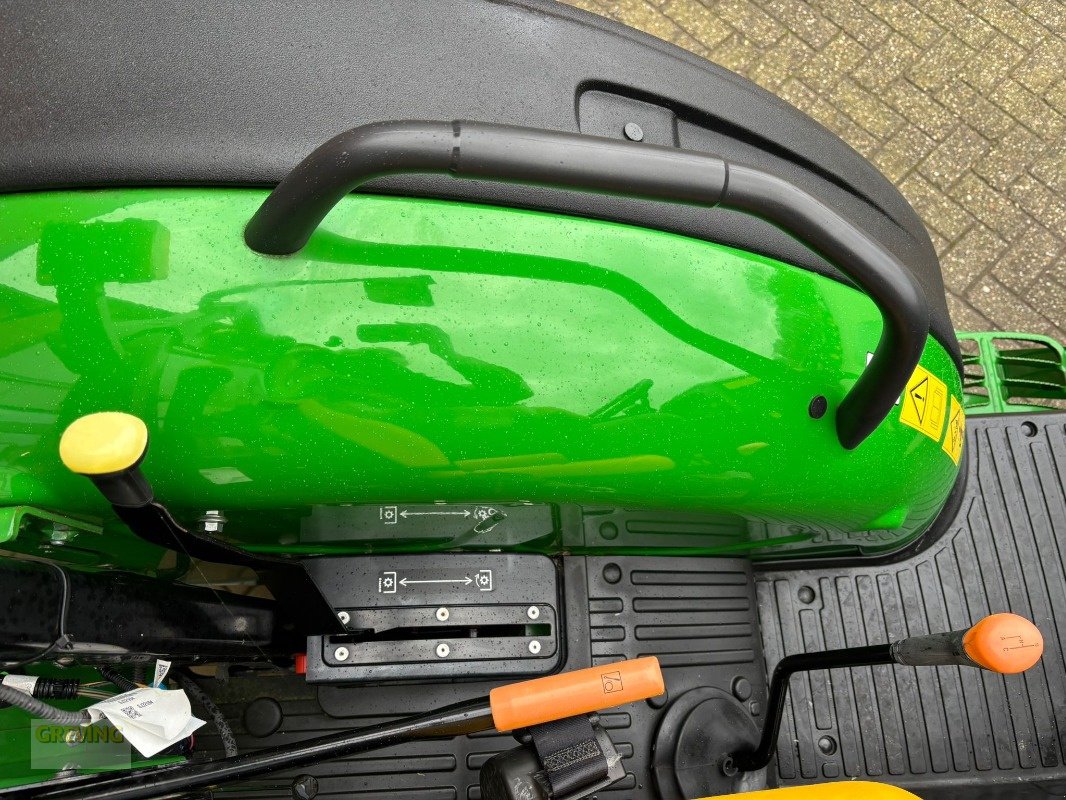 Traktor typu John Deere 5050E, Neumaschine v Ahaus (Obrázek 13)