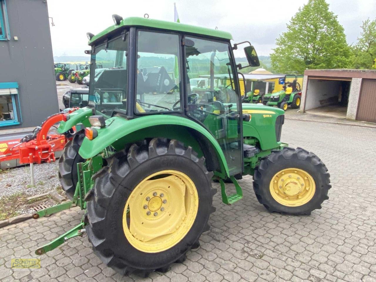 Traktor of the type John Deere 5055 E Allrad Kabine, Gebrauchtmaschine in Marsberg-Giershagen (Picture 5)