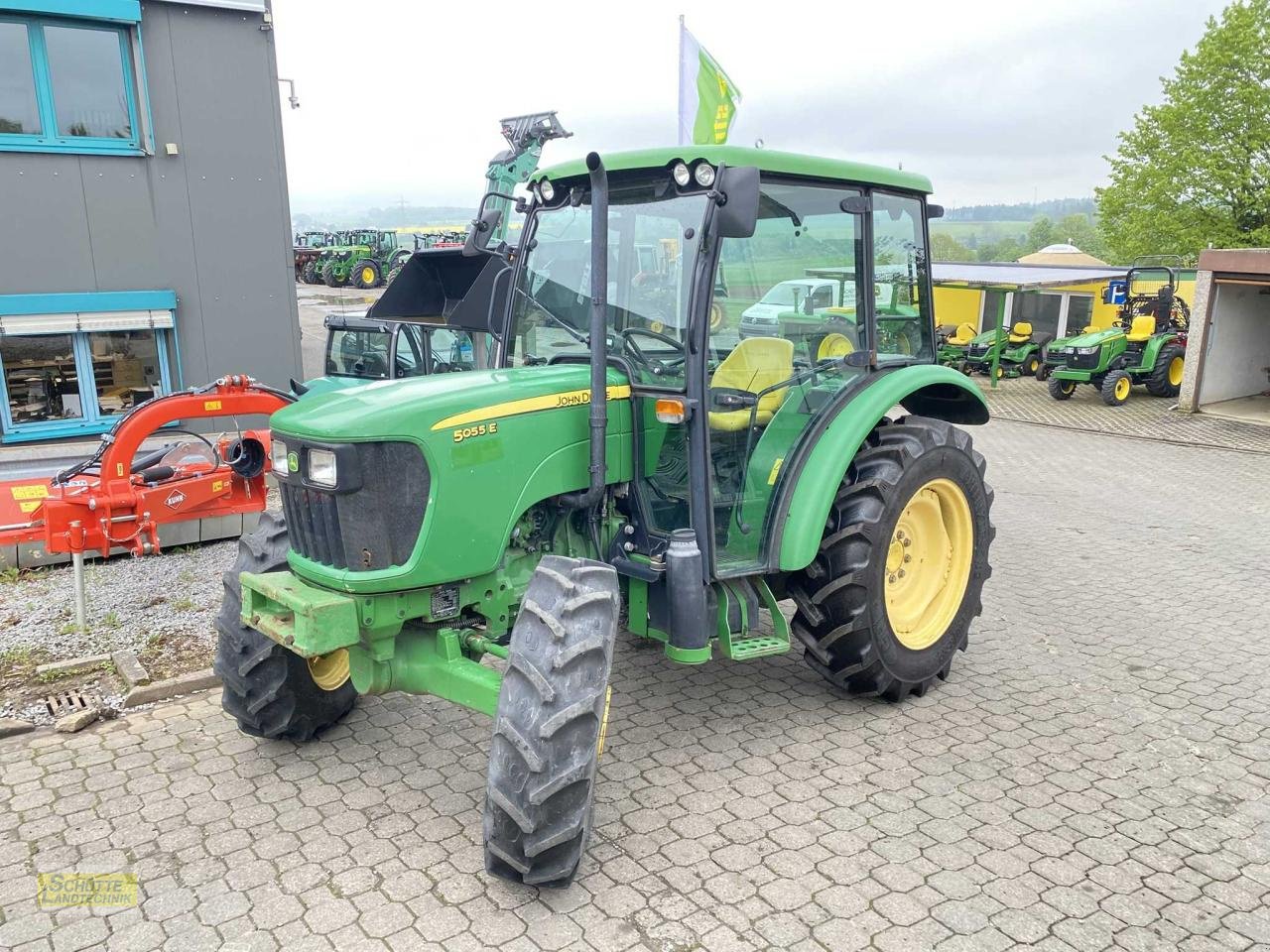 Traktor of the type John Deere 5055 E Allrad Kabine, Gebrauchtmaschine in Marsberg-Giershagen (Picture 7)